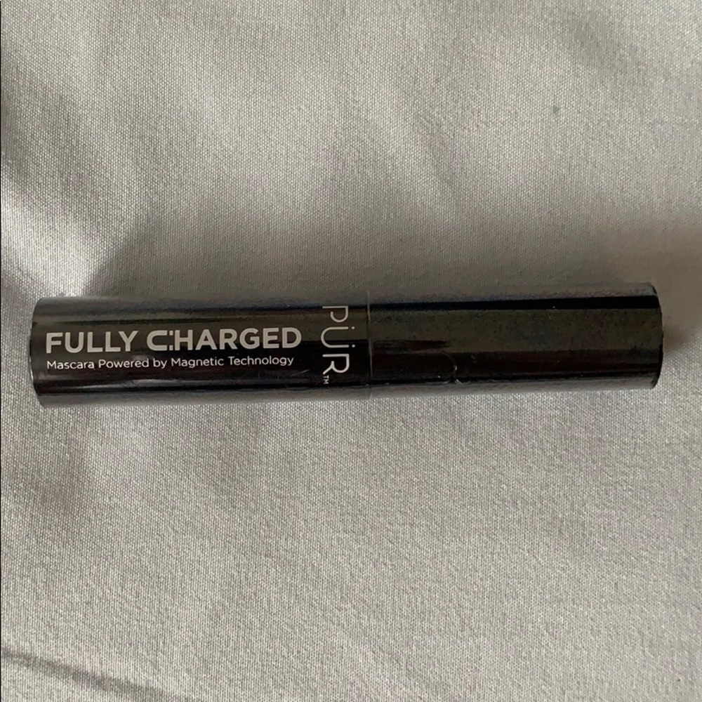 Mascara Fully Charged by PÜR